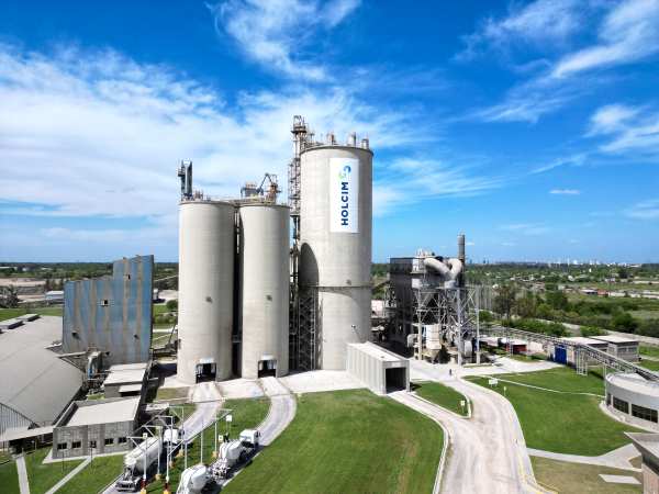 Holcim 95 años 1