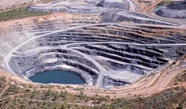 Cerro Dragon Uranio
