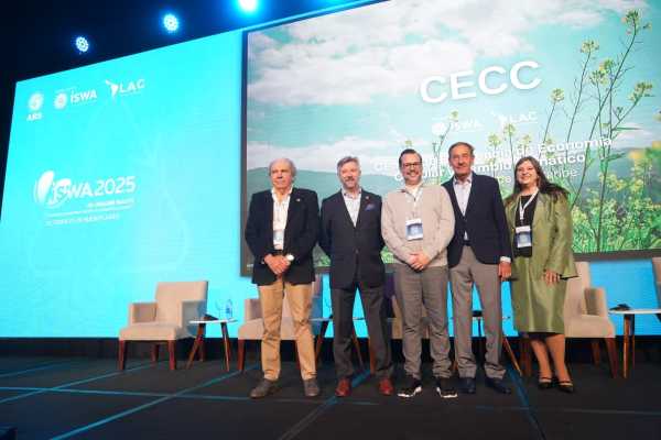 Lanzamiento-CECC (002)