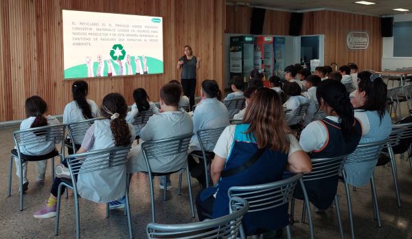 Mastellone Hnos. refuerza su compromiso con la educación ambiental y alcanza a más de 880 personas con sus Eco Talleres – Futuro Sustentable