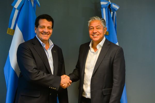 GEOPARK SE SUMARÁ AL PROGRAMA DE BECAS “GREGORIO ÁLVAREZ” CON UN APORTE DE USD 250.000 (2)